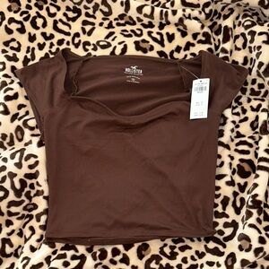 Hollister Women's Chocolate Brown Crop Top